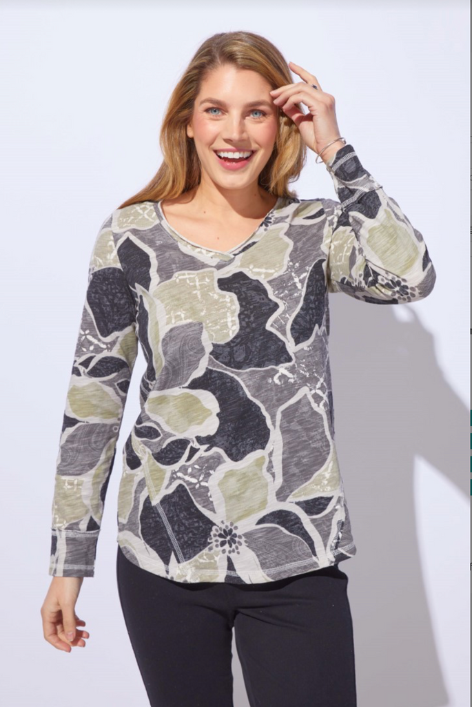 Escape - Floral Cotton Slub Laid Back V-Neck Tee
