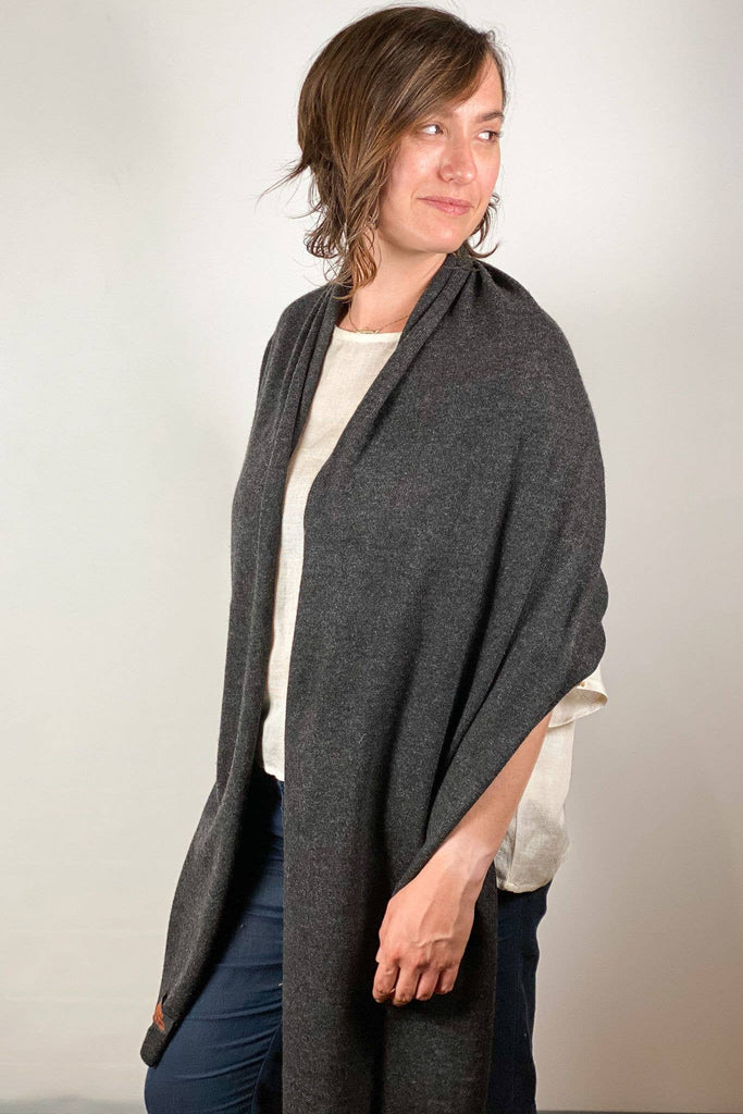 Dolma - Cashmere Scarf/Wrap Charcoal