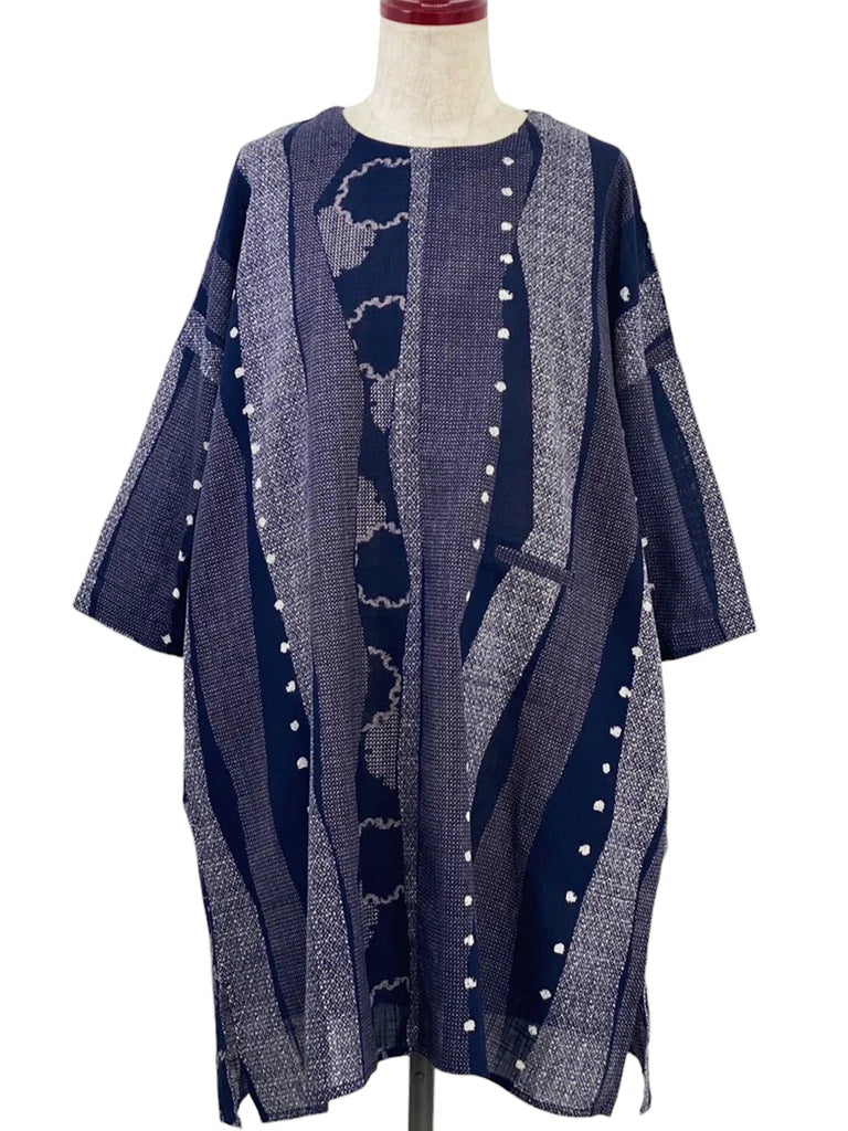 Mona Lisa - Gathered Sleeve Tunic - Wavy Batik Pattern Print - Dark Blue