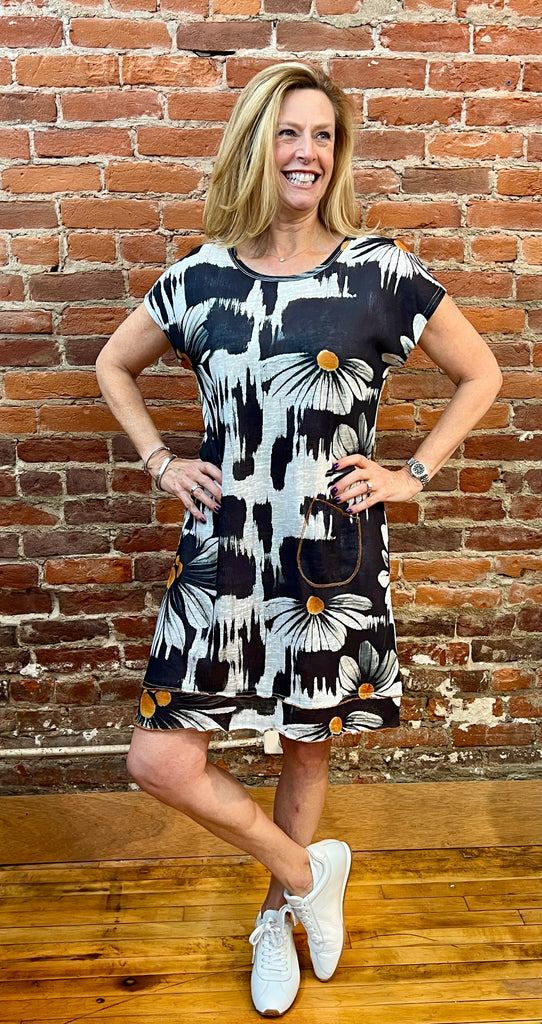 Shana - Knit Cap Sleeve Dress w/Pockets