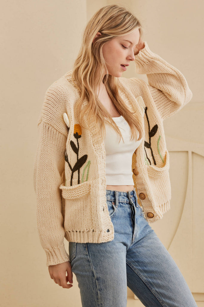 Mello Flower Embroidered Knit Cardigan