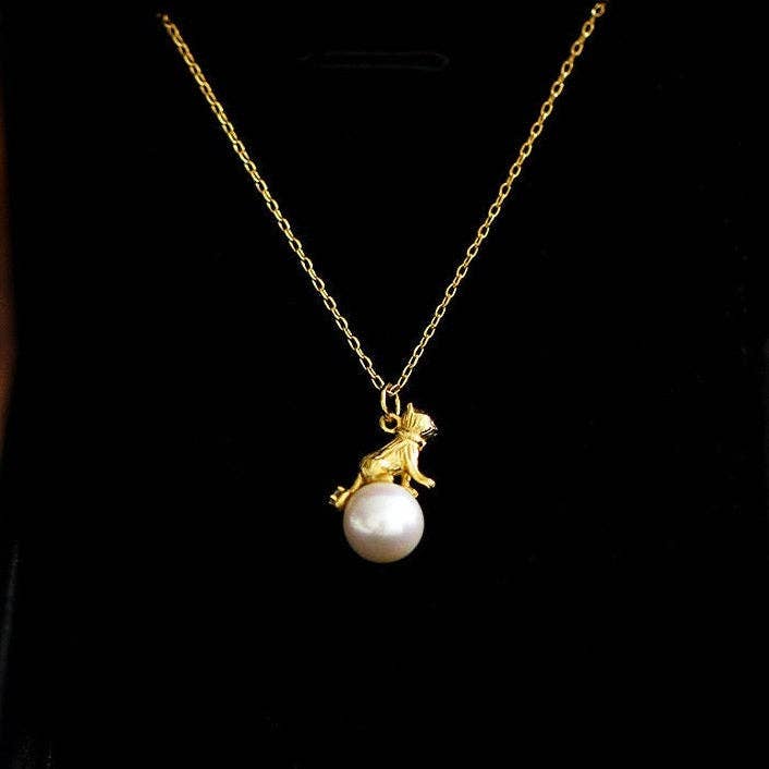 Perimade & Co. Cute Gold Cat Charm Necklace in 925 Sterling Silver, Pearl