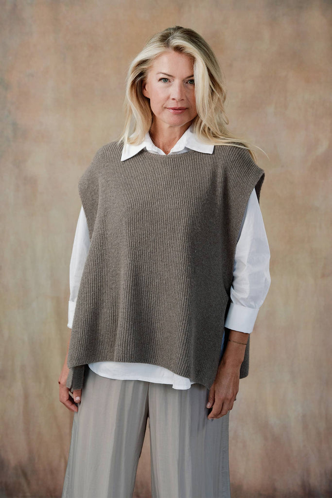 Cobblestone - Blythe Sweater vest