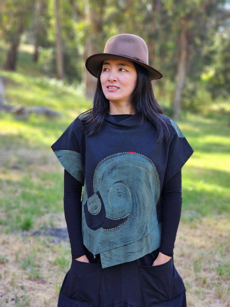 Yaza - MOCKNECK TOPPER - OLIVE BATIK