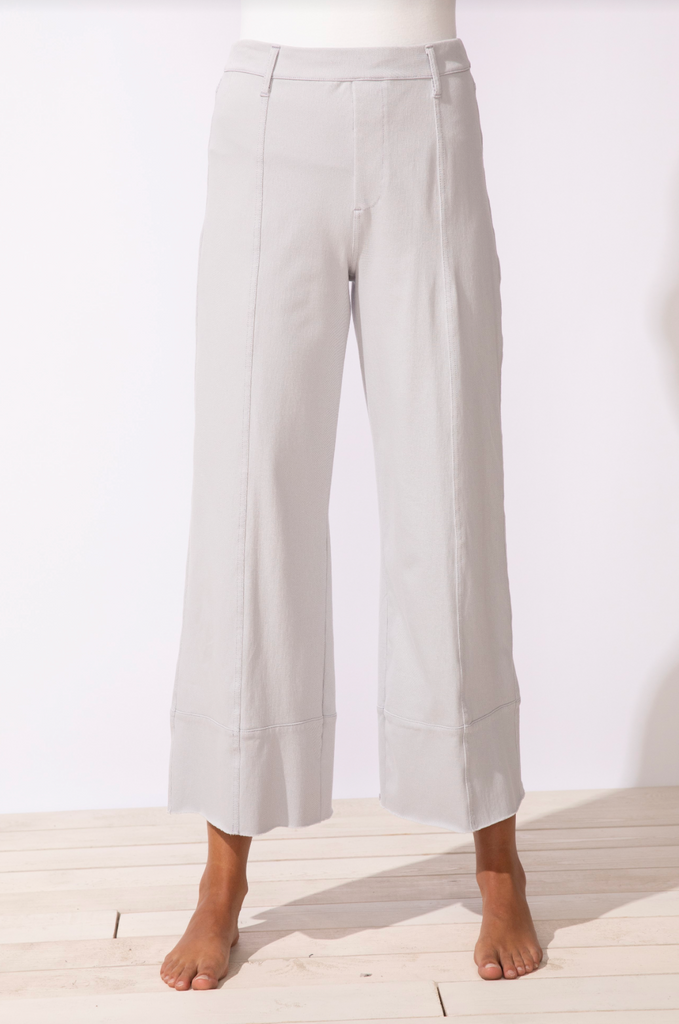 Escape - Knit Denim Crop Jean