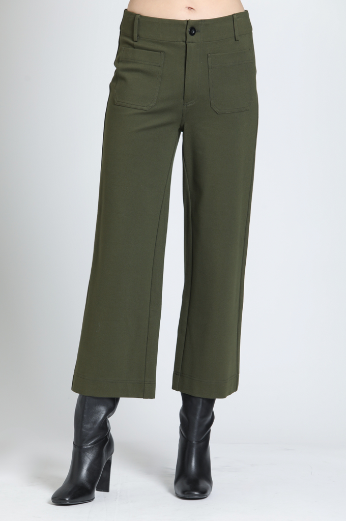 APNY - Cropped Wide Leg Pant w/Patch Pockets