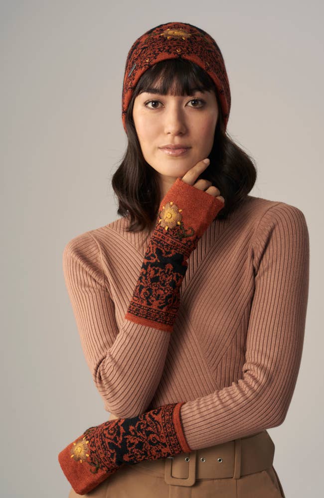 Wuaman - Isabela Alpaca Wrist Warmers | Hand Embroidery | Fall